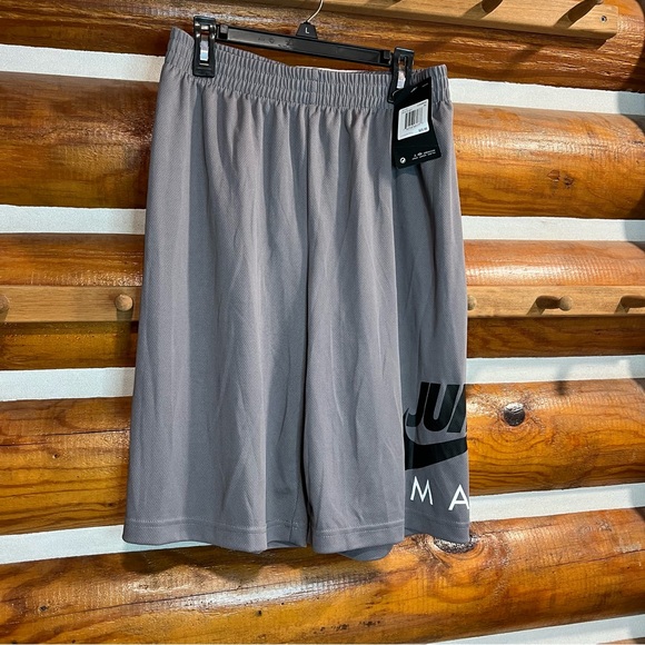 Jordan Men's Gray Athletic Shorts - Picture 1 of 4